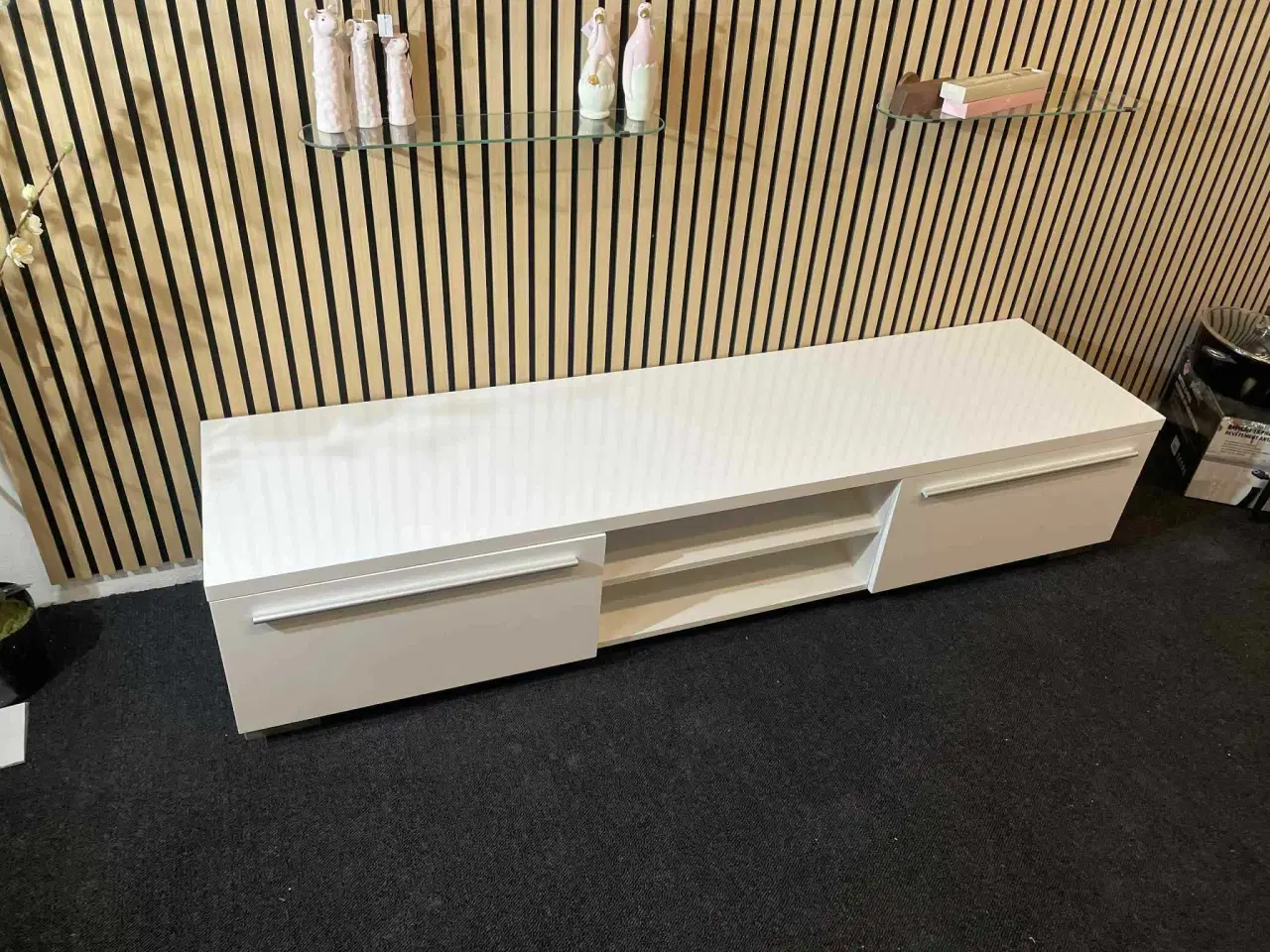 Billede 1 - Tv bord