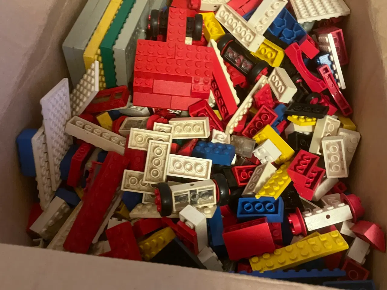 Billede 2 - Mange Legoklodser