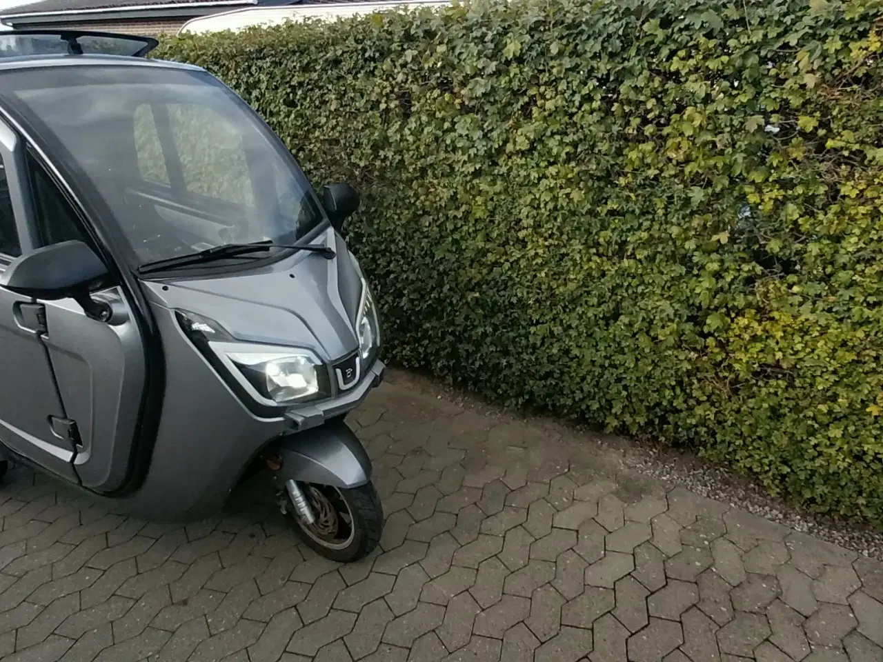 Billede 4 - Brugt Bach 26 Delux S100 Kabinescooter