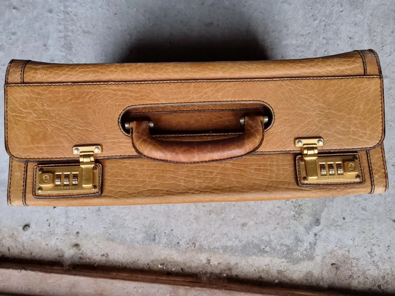 Billede 2 - Dokumentmappe sælges