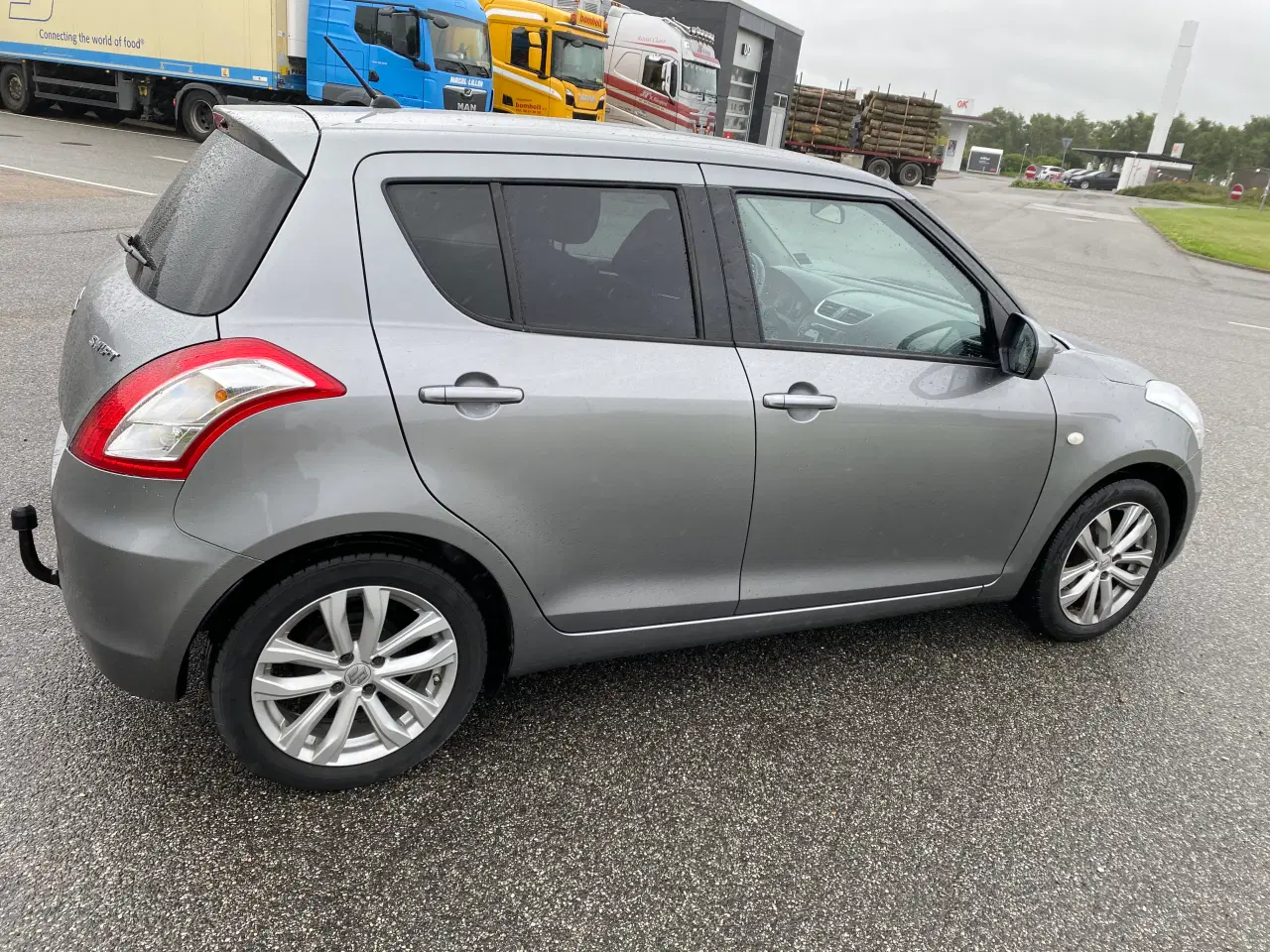 Billede 3 - Rigtig flot og velholdt Suzuki Swift! Nys 2/7-24