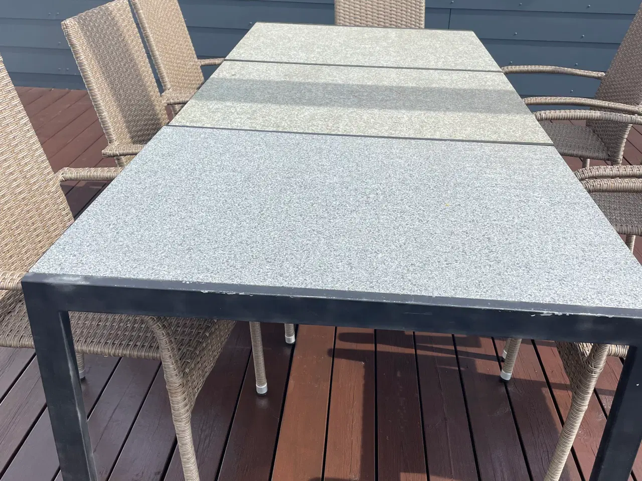 Billede 2 - Havebord m/ 3 stk. granit plader