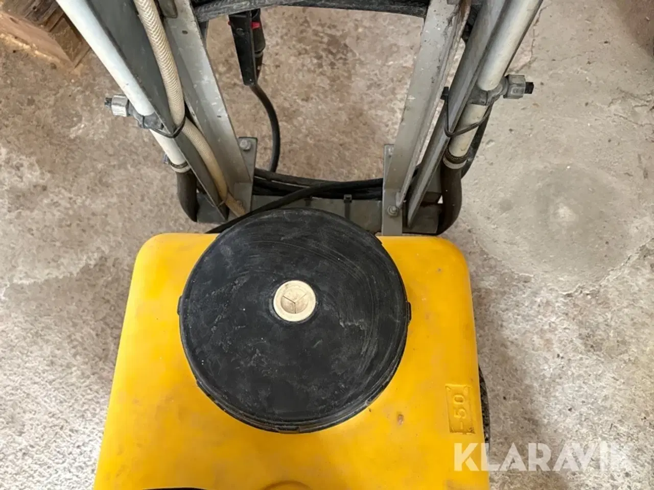 Billede 11 - Sprøjte Berthoud Pulvexel