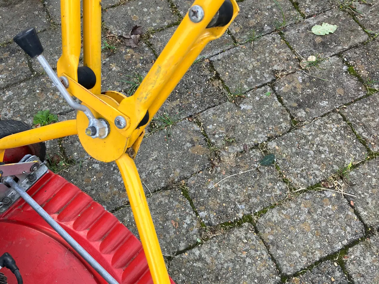 Billede 3 - Klippo plæneklipper