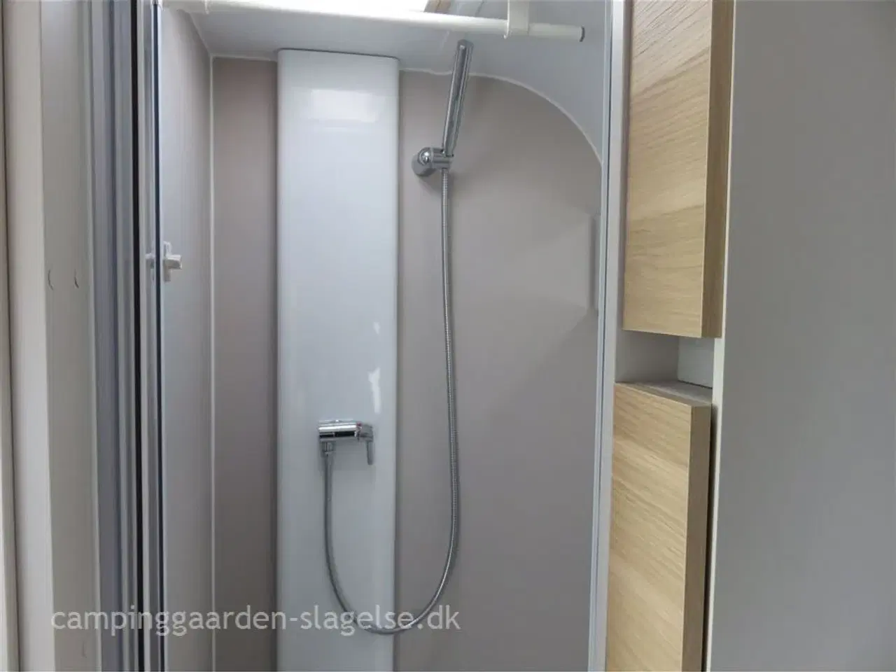 Billede 9 - 2025 - Adria Adora 572 UT Alde   ALDE CENTRALVARME