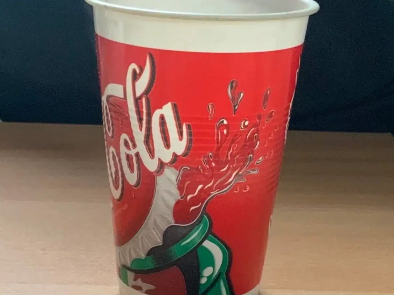 Billede 2 - Coca Cola Plastik kop fra 1999