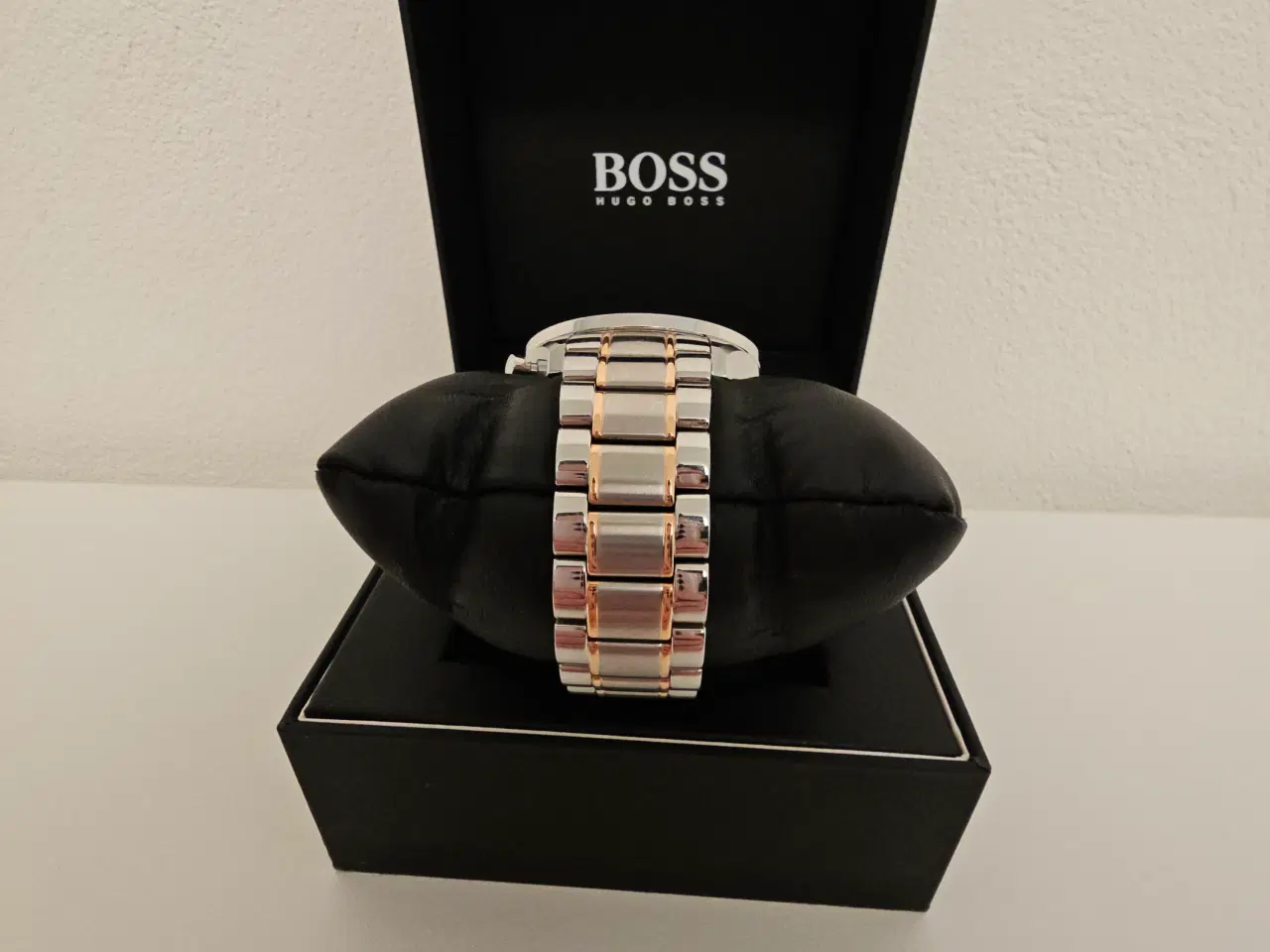 Billede 7 - Lækkert To Toned Sølv/Rosa Hugo Boss Ur