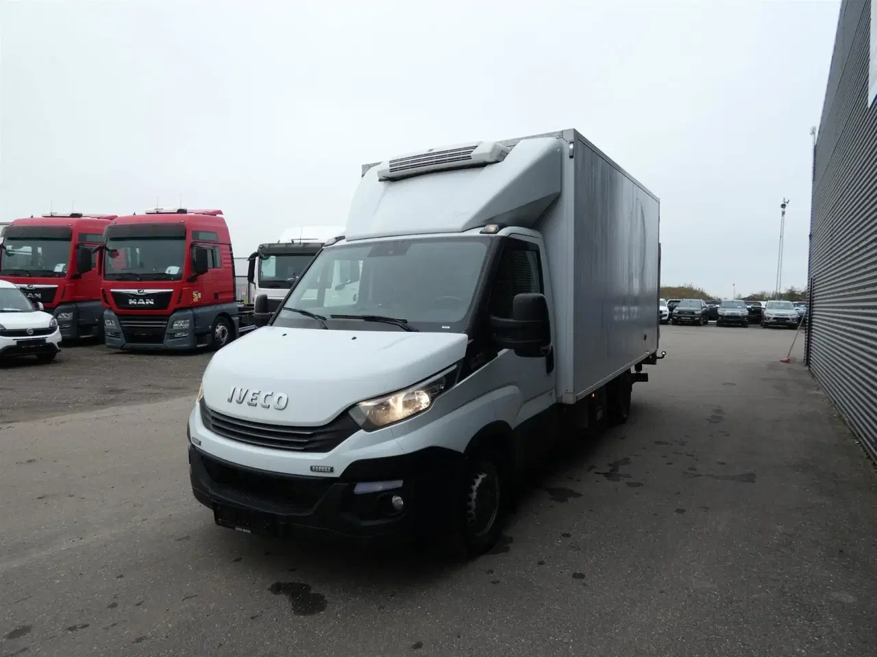 Billede 4 - Iveco Daily 35S18 4100mm 3,0 D 180HK Ladv./Chas. 8g Aut.