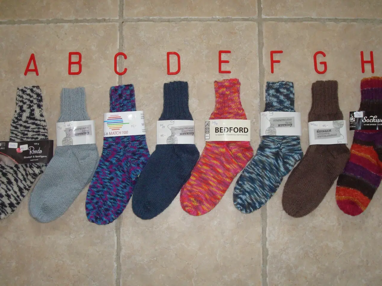 Billede 1 - Strømper, str. 30-31
