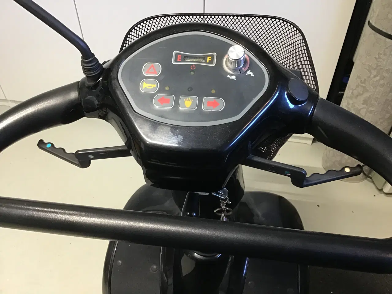 Billede 2 - Apollo el scooter model 589, med 4 hjul