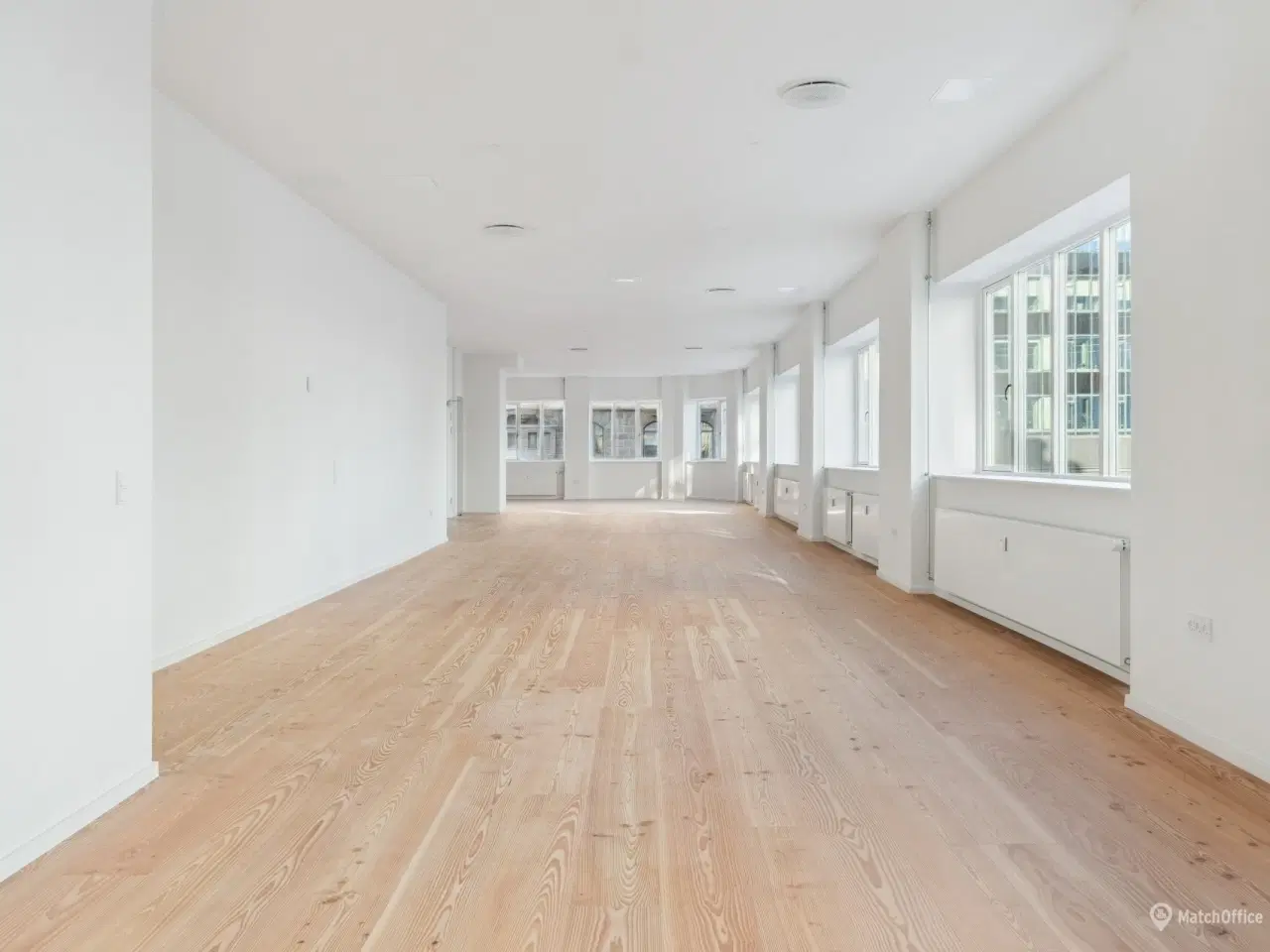 Billede 2 - Lyst og moderne kontor med attraktiv beliggenhed i hjertet af Vesterbro