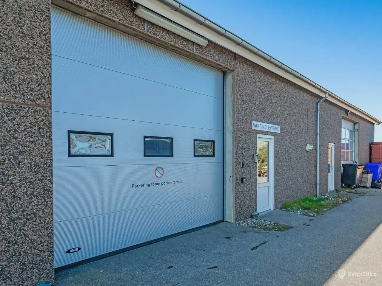 Billede 2 - Dejlig isoleret og opvarmet hal uden søjler. God loftshøjde