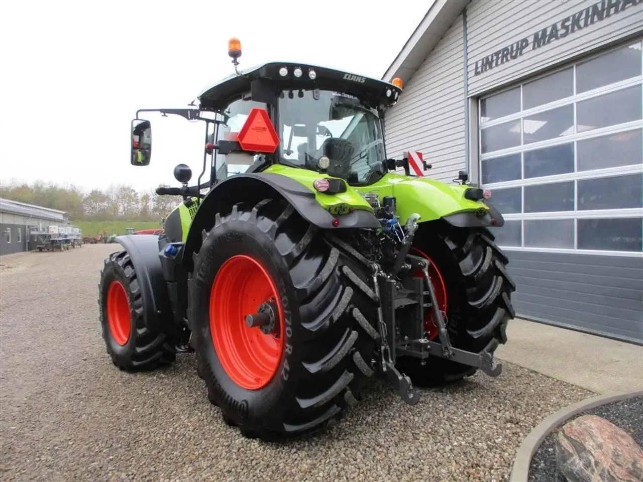 Billede 8 - CLAAS AXION 870 CMATIC med frontlift og front PTO, GPS ready