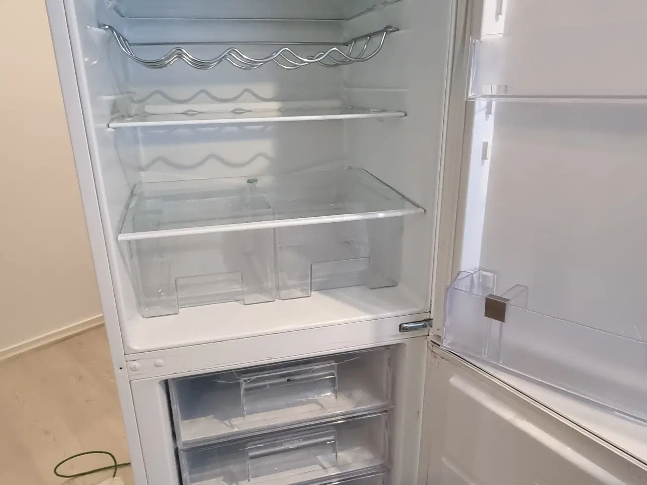 Billede 3 - Electrolux køle/fryse skab - 175 cm. Fritstående