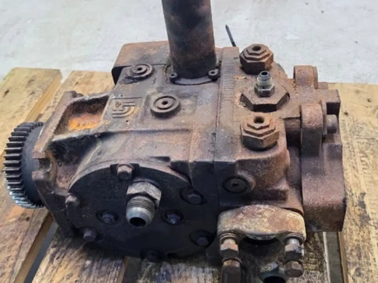 Billede 14 - Bobcat T2556 Hydrostatic Pumpe 79591.4 (3)