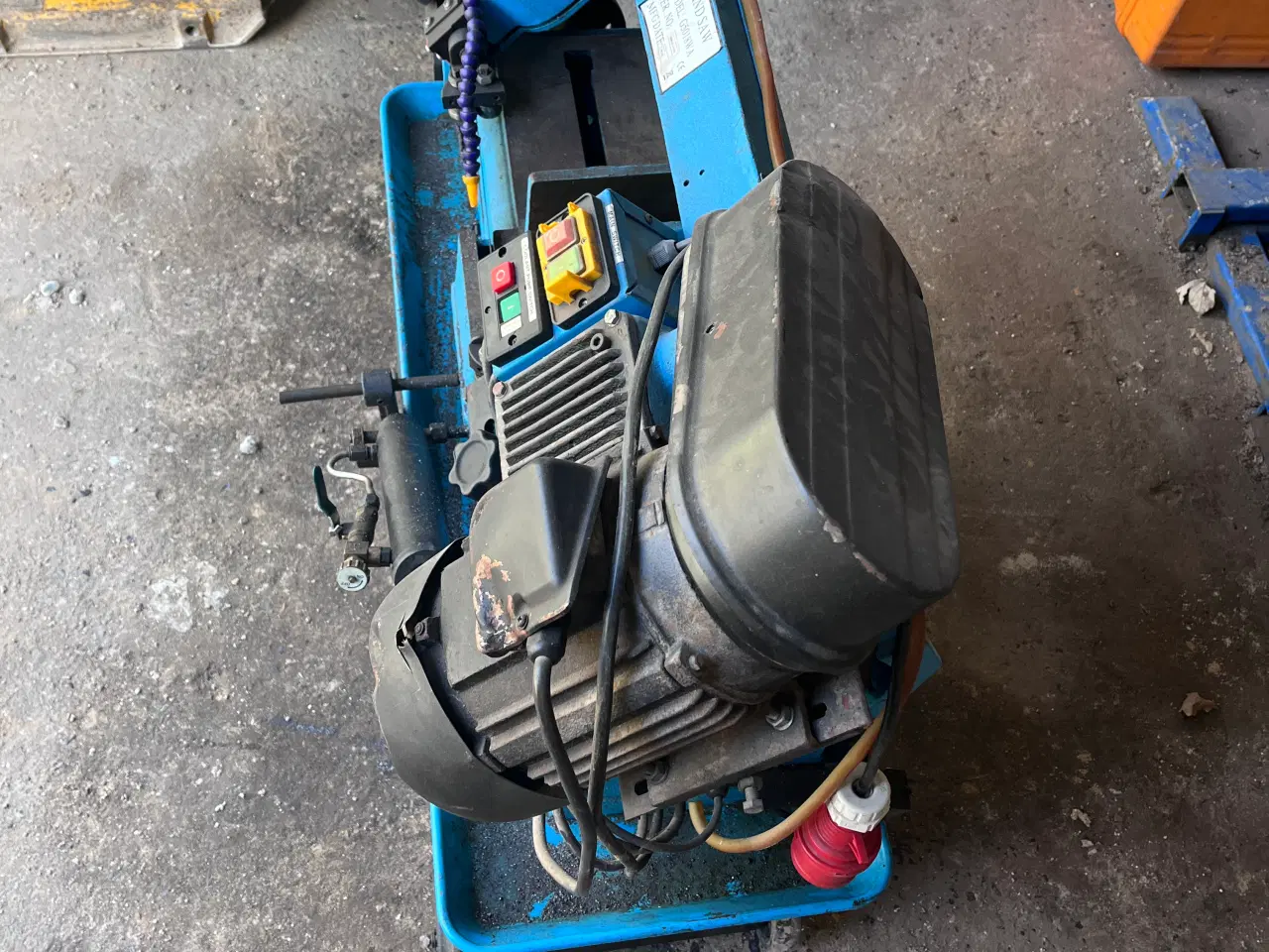 Billede 5 - Båndsav på hjul