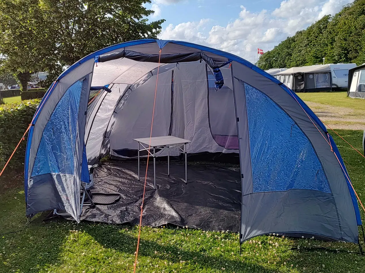 Billede 6 - Stort familie telt med 2 sove kabiner 