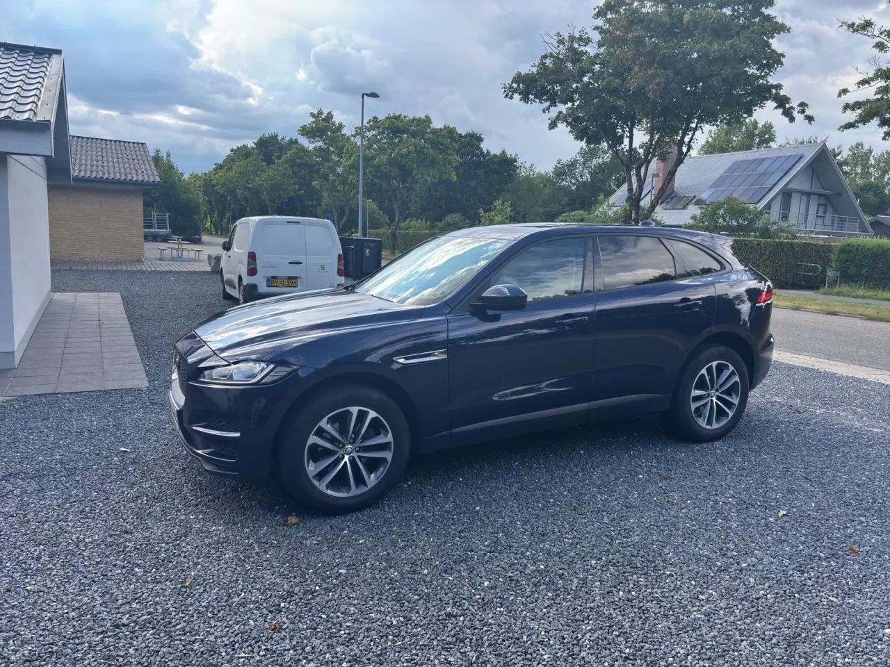 Billede 1 - Jaguar F-Pace 2,0 D180 Pure aut. AWD