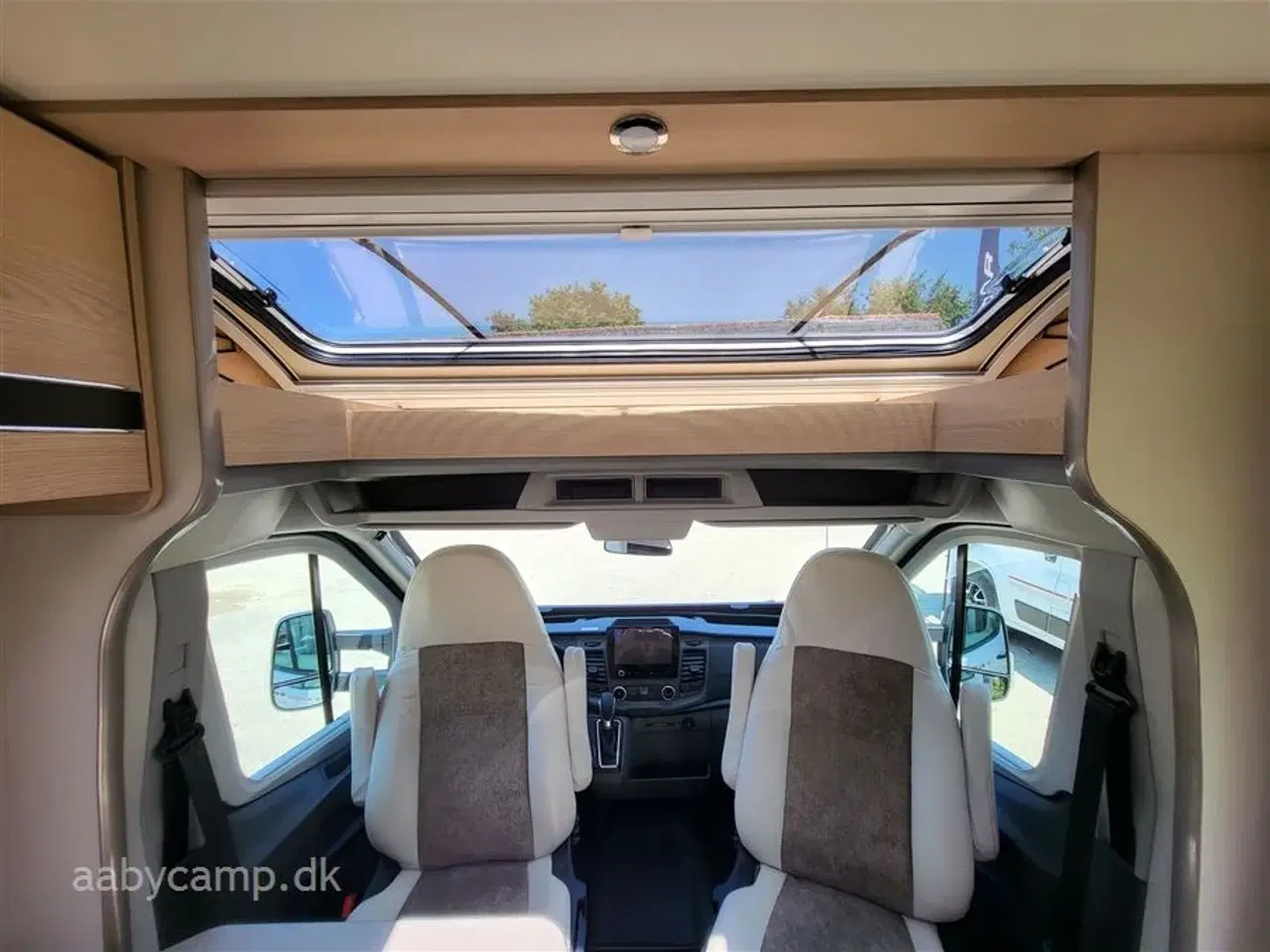 Billede 5 - 2024 - Autostar Performance 680 LJ-FD Automatgear. Solceller. 200 Ah Lithium Batteri. 2000w Inverter. Varme på Spildevandstank. Cykelstativ med El hejs. KUN 5500 KM!!!