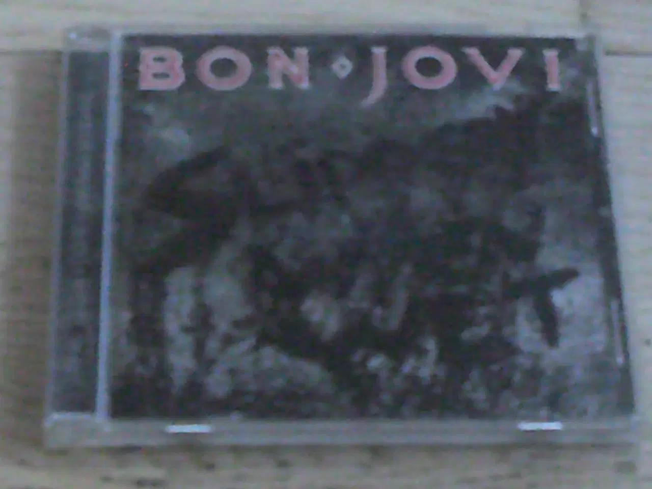 Billede 1 - BON JOVI - SLIPPERY WHEN WET
