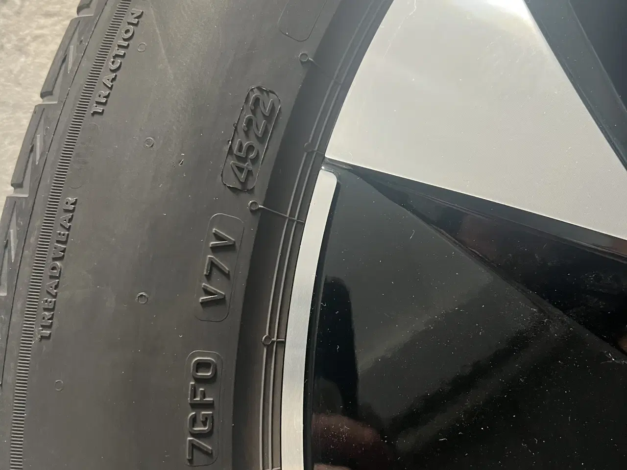 Billede 9 - 19” ORIGINALE VW ID.4/ID4 komplette sommerhjul