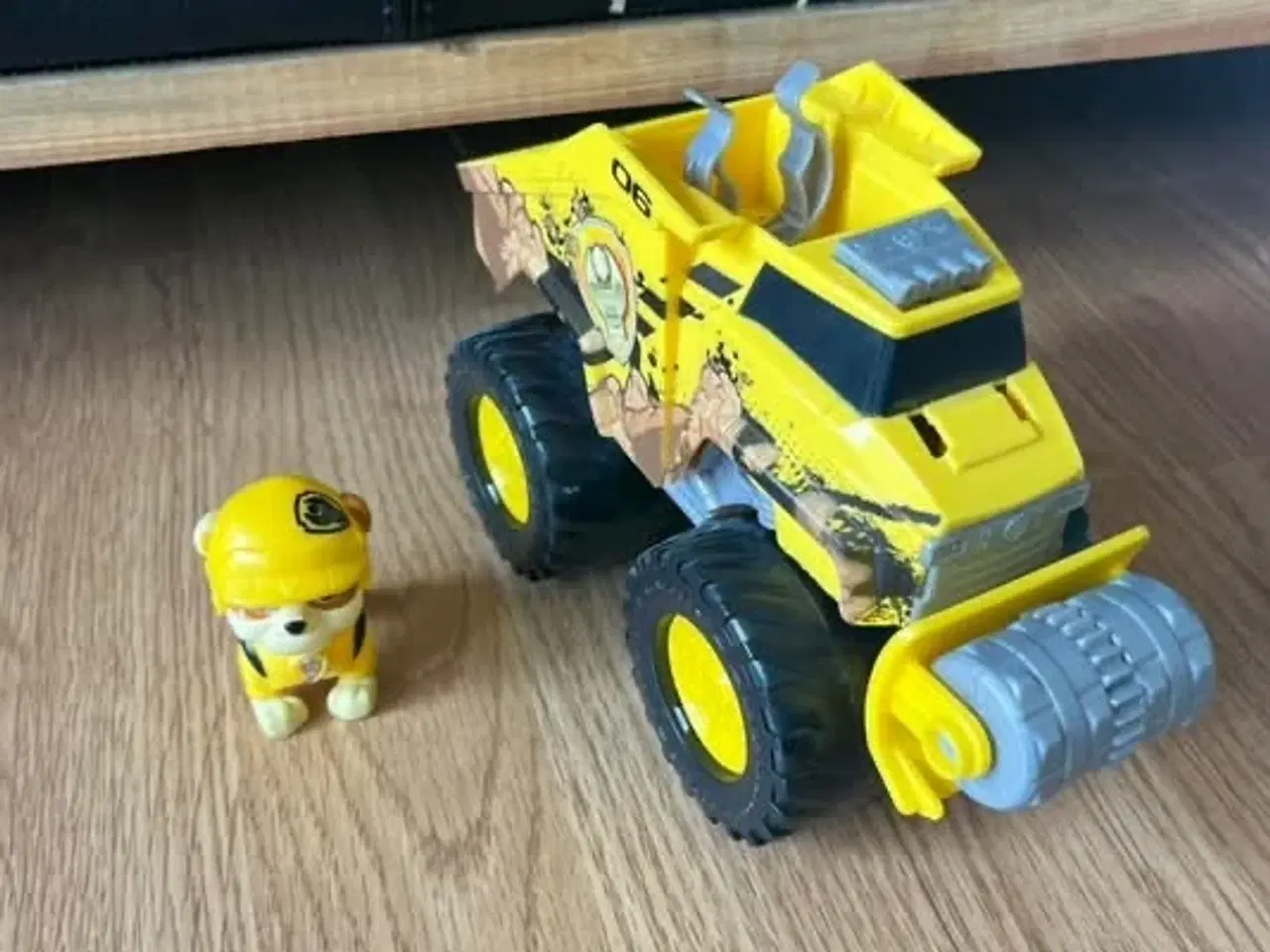 Billede 3 - Paw patrol legetøj