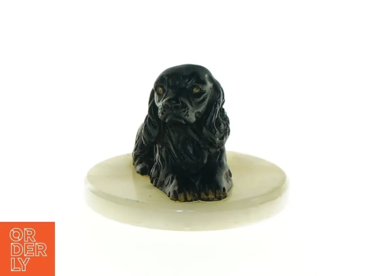 Billede 2 - Sort Cocker Spaniel hund figur på hvid marmor (str. Diameter 8 cm h, 6 cm)