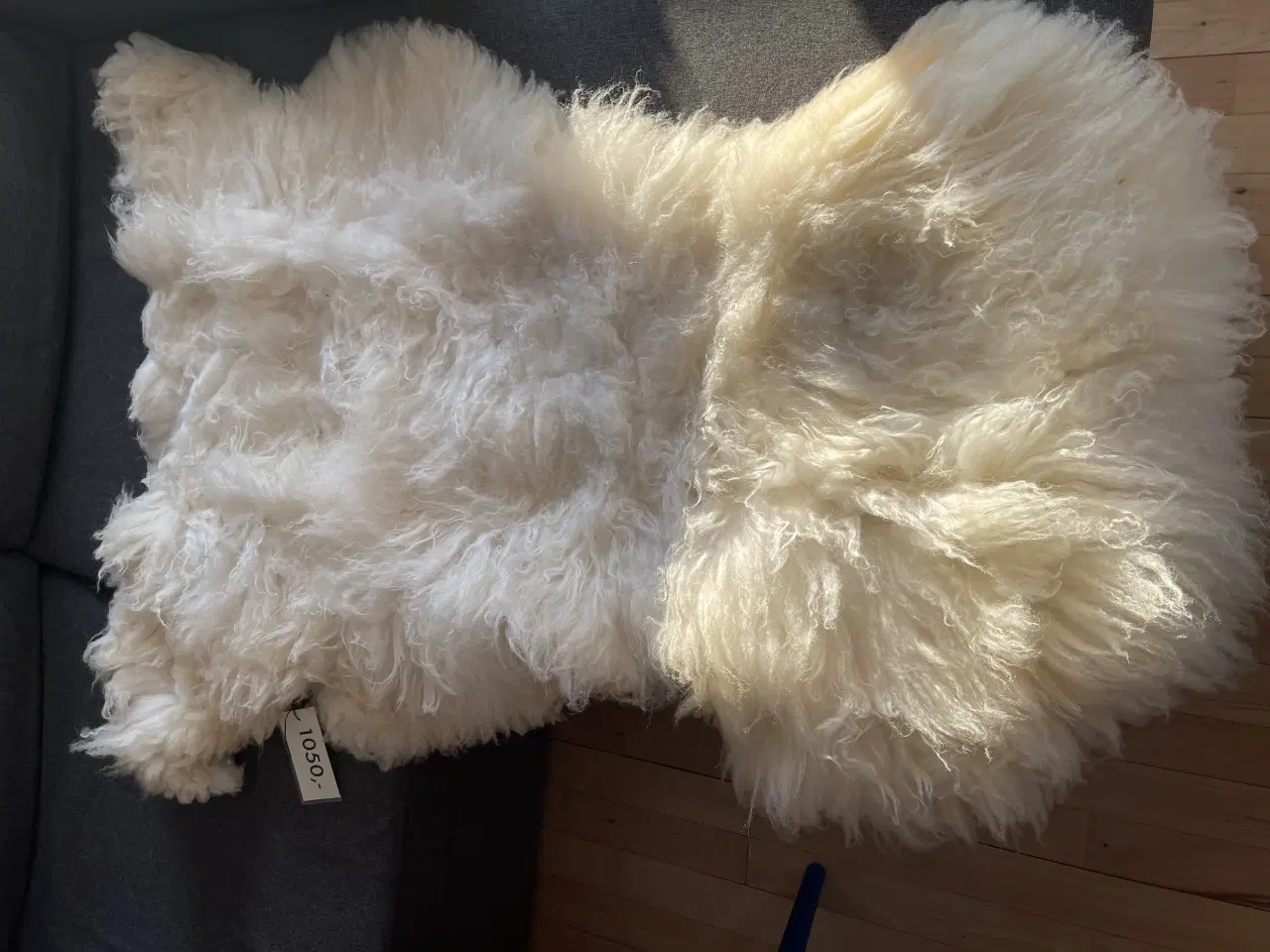 Billede 2 - Ægte hvidt lammeskindstæppe