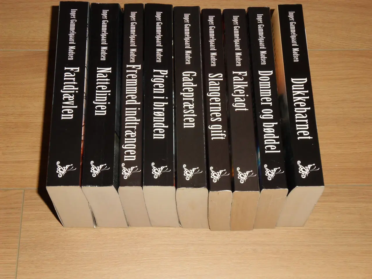 Billede 1 - Inger Gammelgaard M. Dukkebarnet. Dommer og bødel