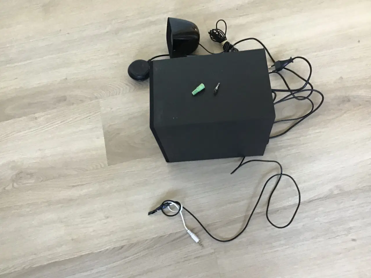 Billede 3 - Højtaler til pc keyboard