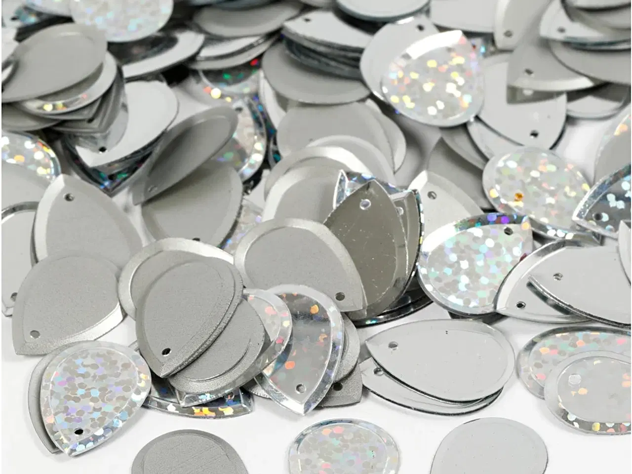 Billede 1 - Sølv Dråbeformede Pailletter 14x19 mm - 50g