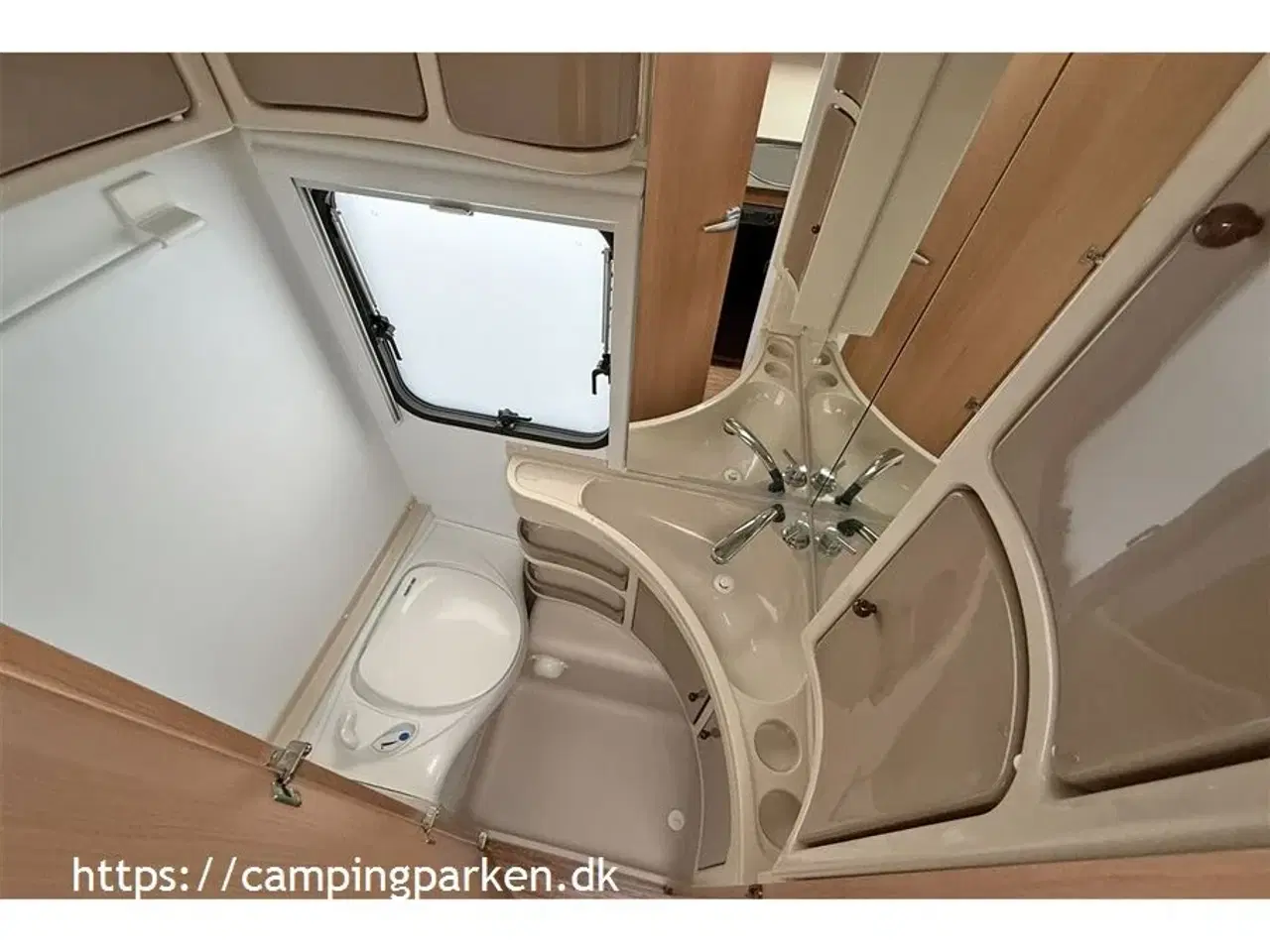 Billede 11 - 2011 - Adria Adora 512 UL Veludstyret og velholdt vogn med enkeltsenge