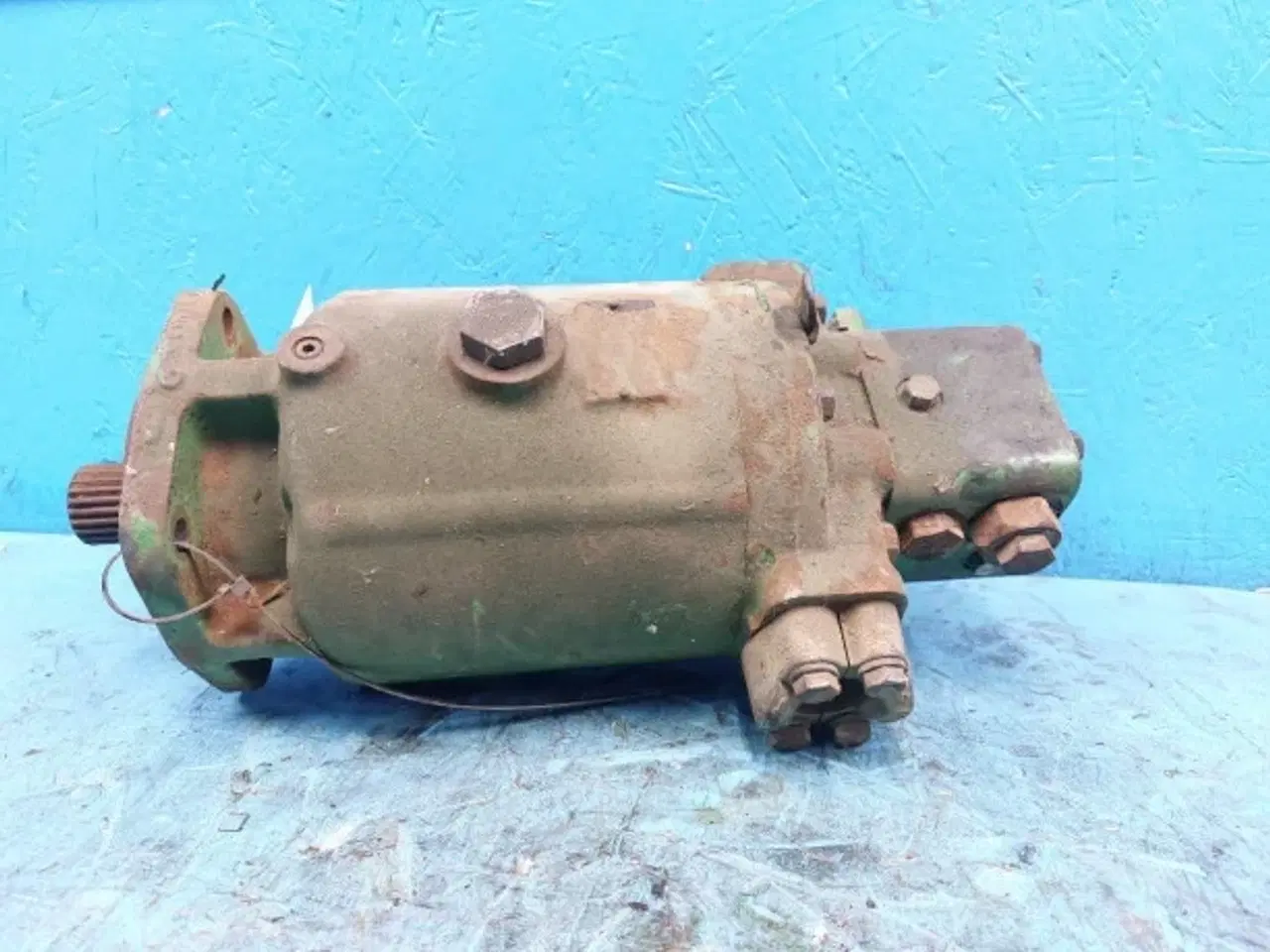 Billede 2 - John Deere 1177 Hydrostat Motor  AH118959