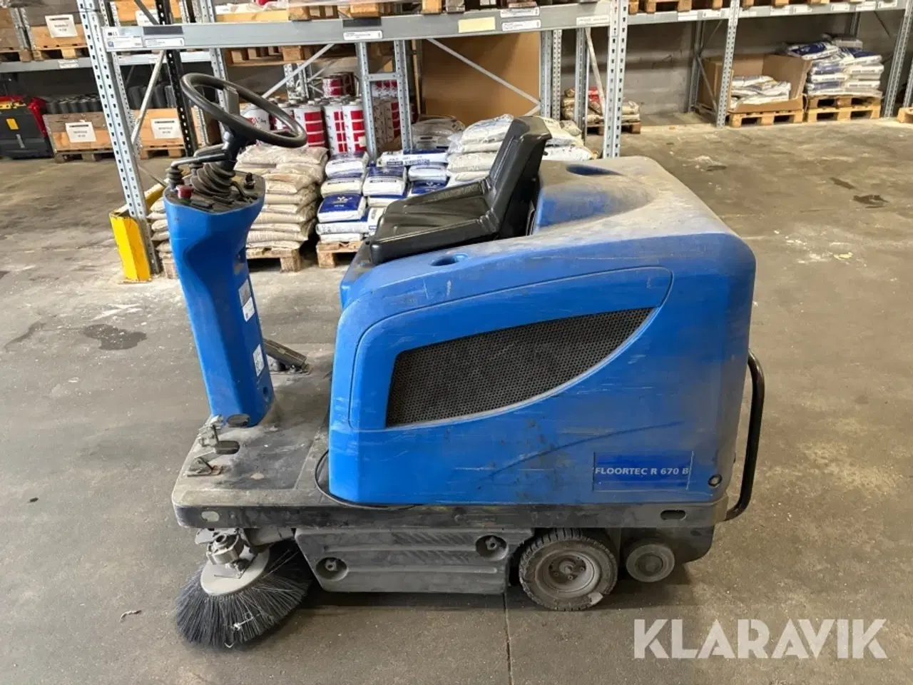 Billede 8 - Fejemaskine Nilfisk Alto Floortec R 670 B