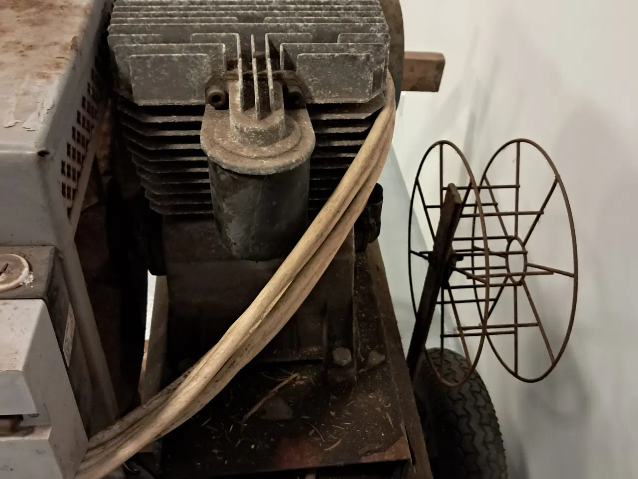 Billede 3 - Kompressor, stor