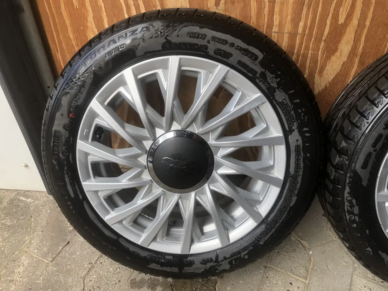 Billede 1 - Originale Fiat 500 Lounge fælge & Bridgestone dæk