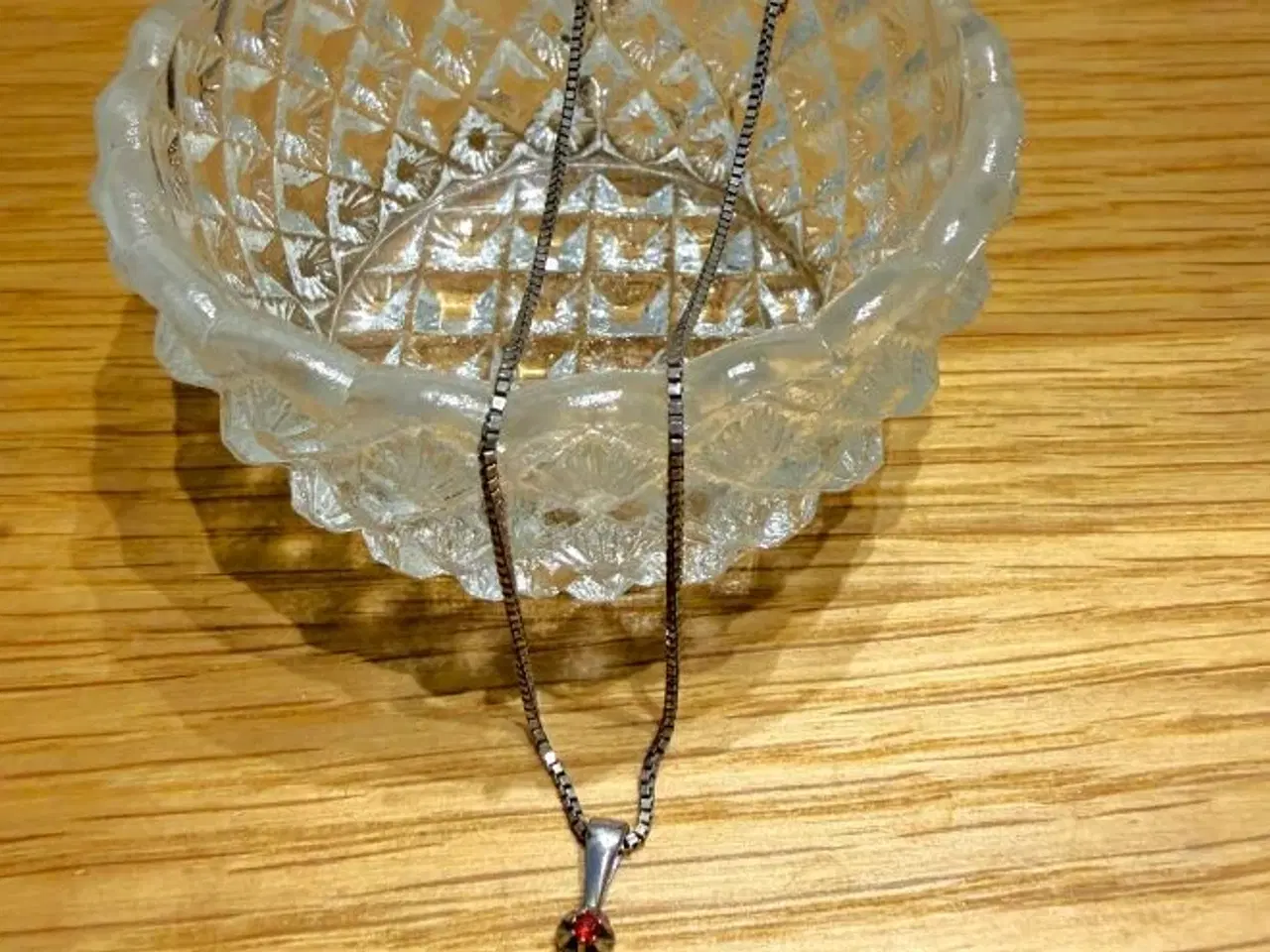 Billede 1 - Halskæde i 925 Sterling Sølv med vedhæng