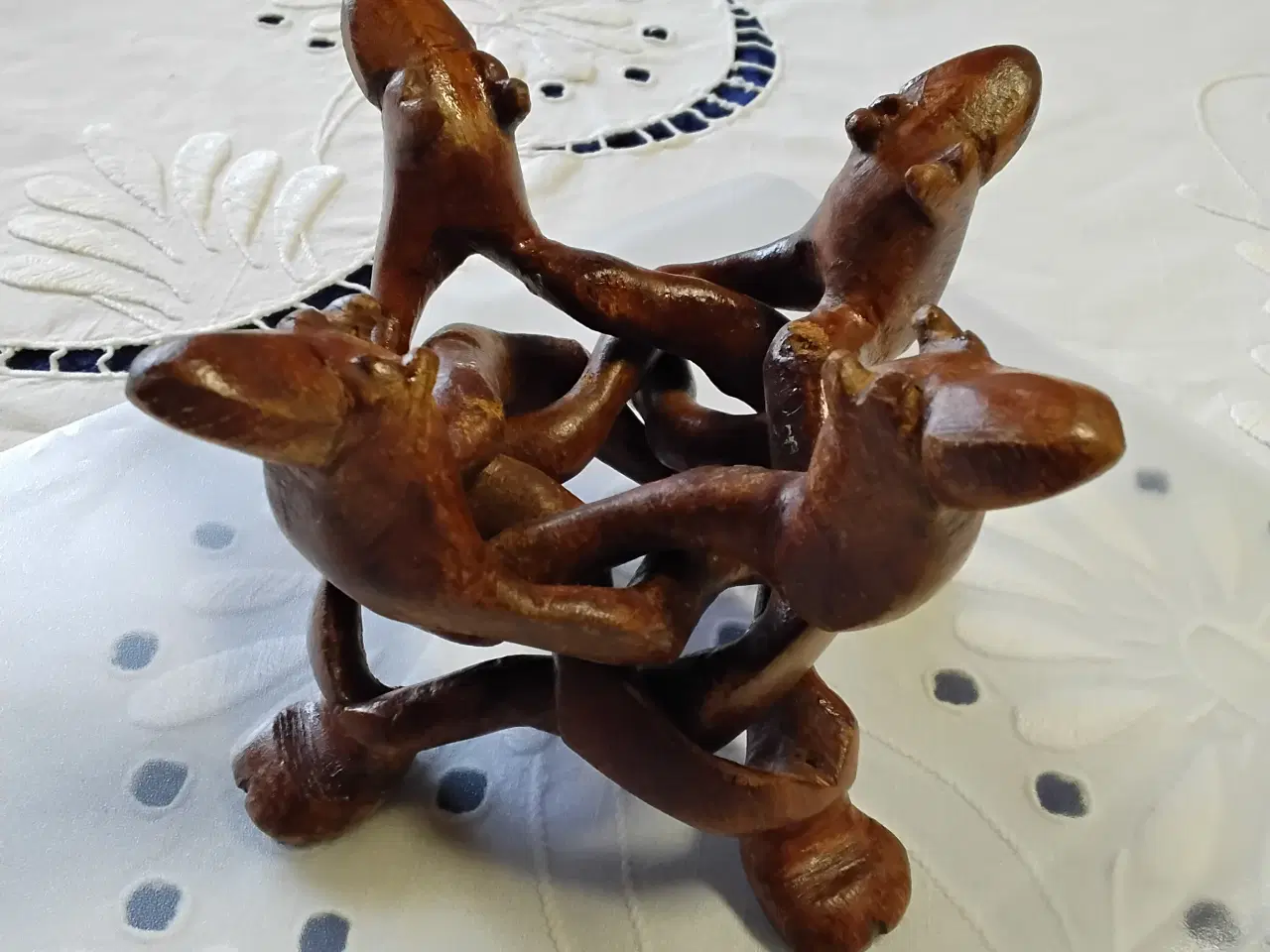Billede 1 - "Unity" skulptur vintage - sammenflettede kameler