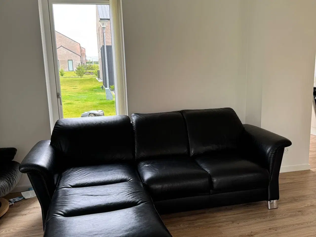 Billede 4 - Stressless læderhjørnesofa med chaiselong – Aalbor