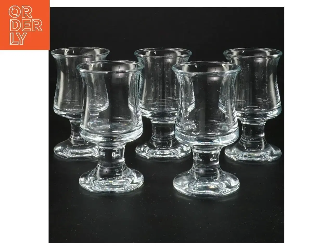 Billede 1 - Sæt med 5 glas (str. 5 stk Ø 6 cm længde 11 cm)