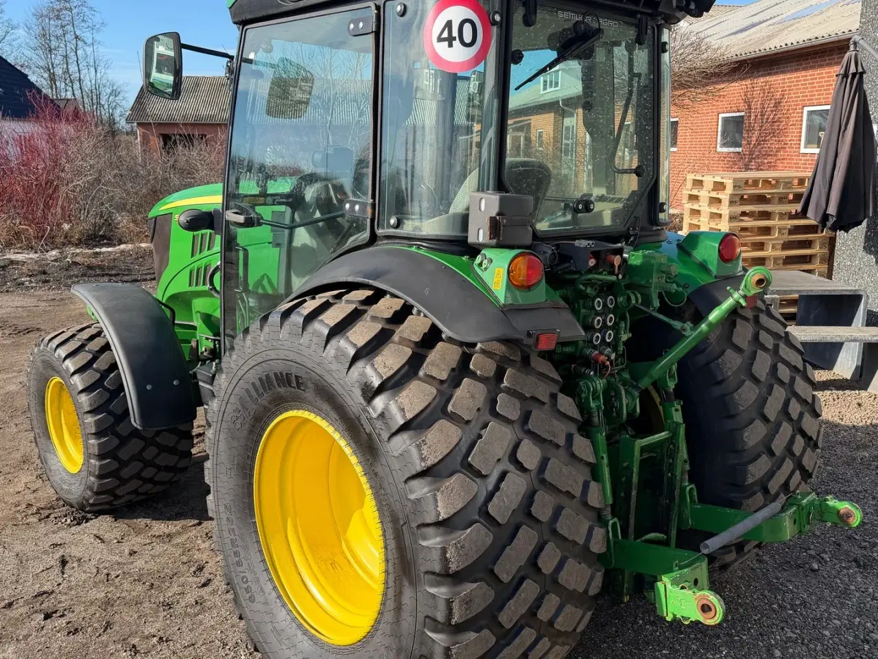 Billede 4 - John Deere 5105GF FRONTLIFT. HJUL MED TRAKTORDÆK MEDFØLGER