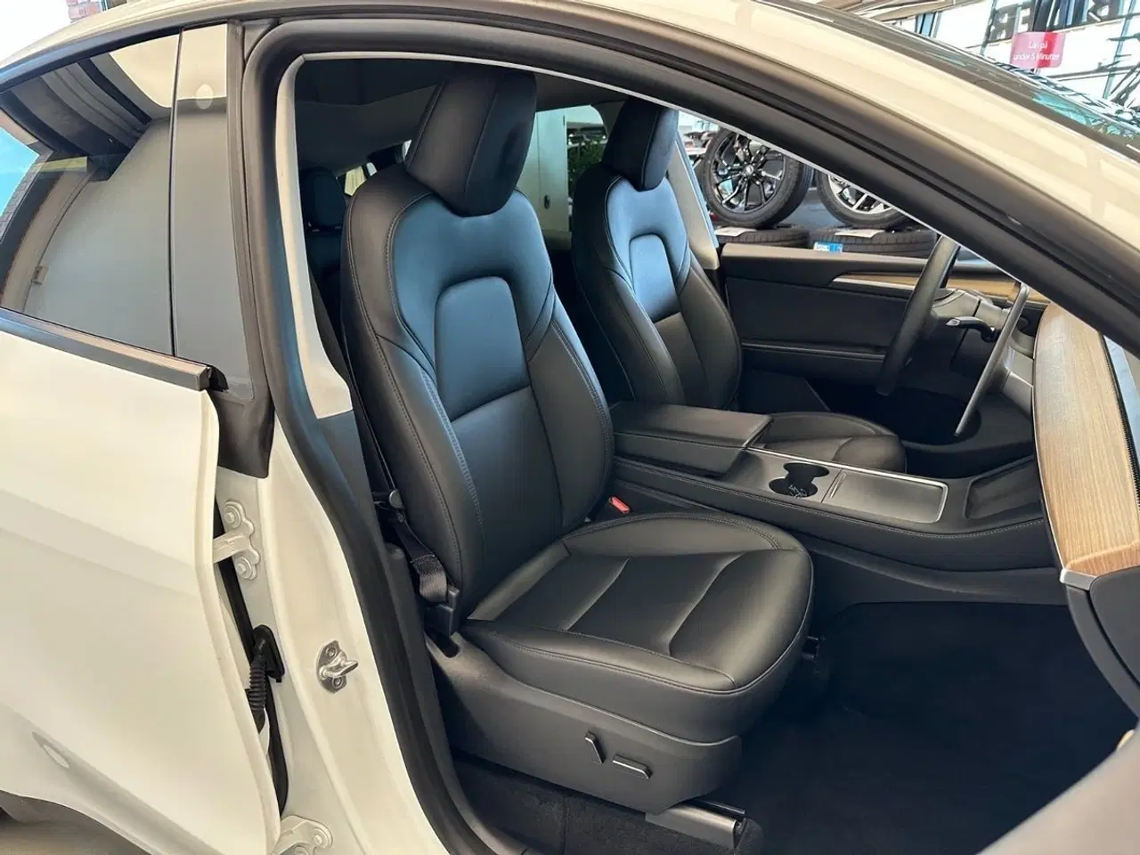 Billede 13 - Tesla Model Y Long Range AWD