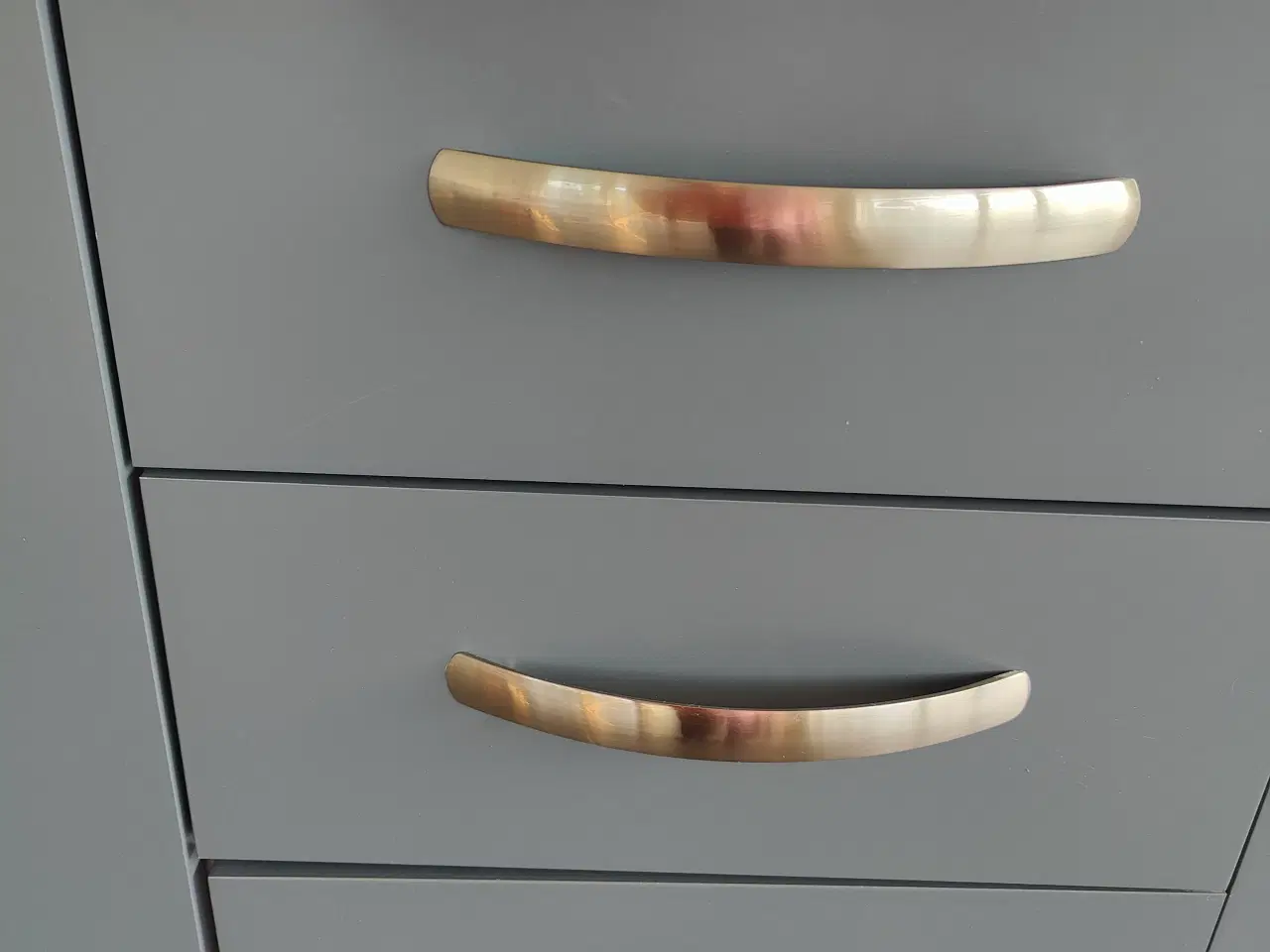 Billede 3 - Blå /grå skænk.