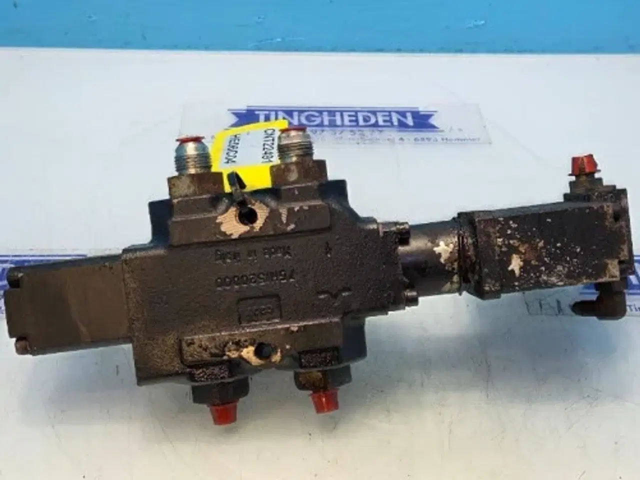 Billede 3 - Bobcat  TL38.70X  Omskifterventil 6687192