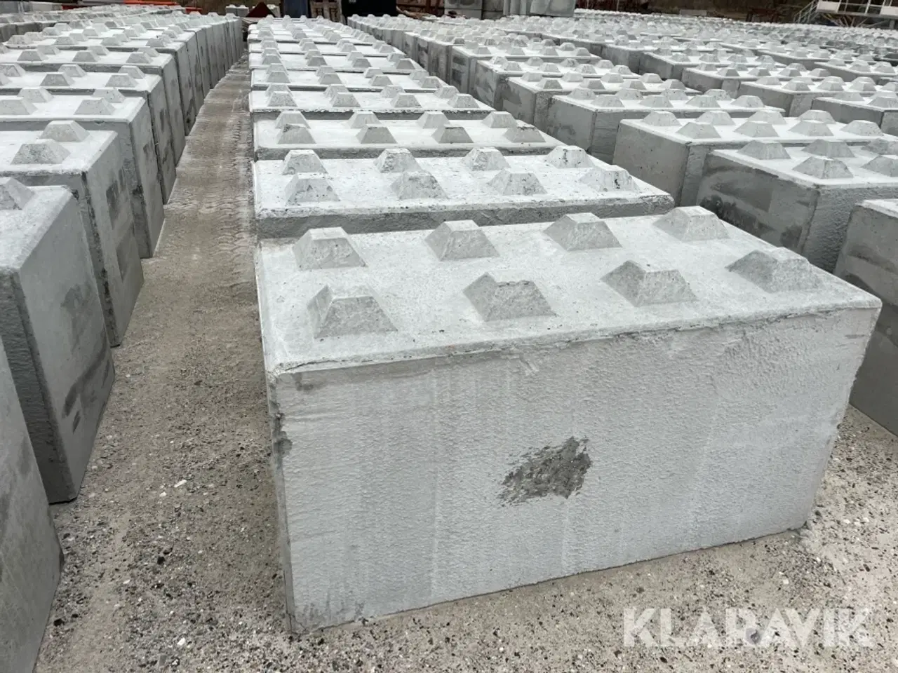 Billede 2 - Betonblokke / siloklodser 25 styk - 160x80x80cm