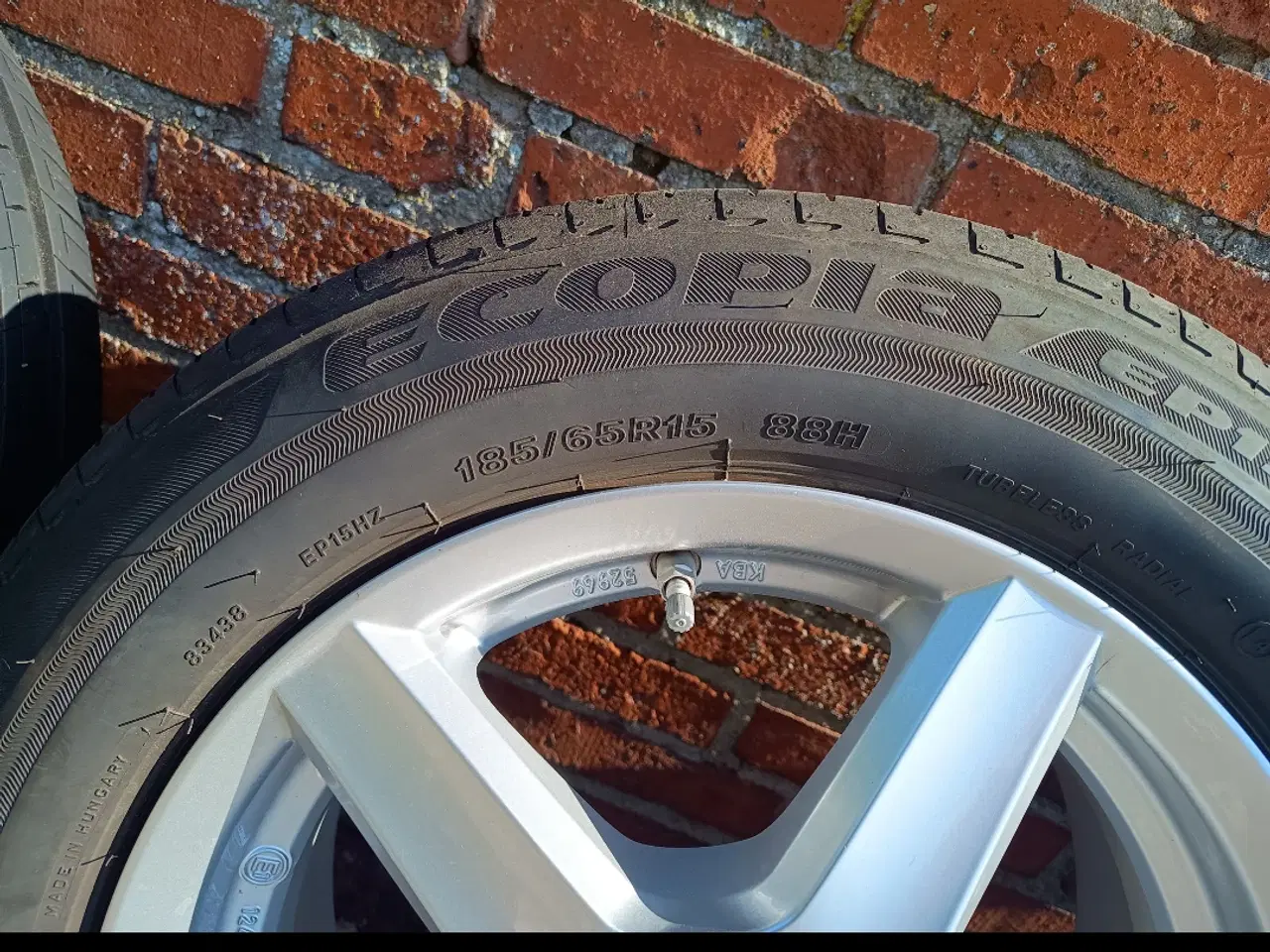 Billede 3 - Flotte alufælge med dæk