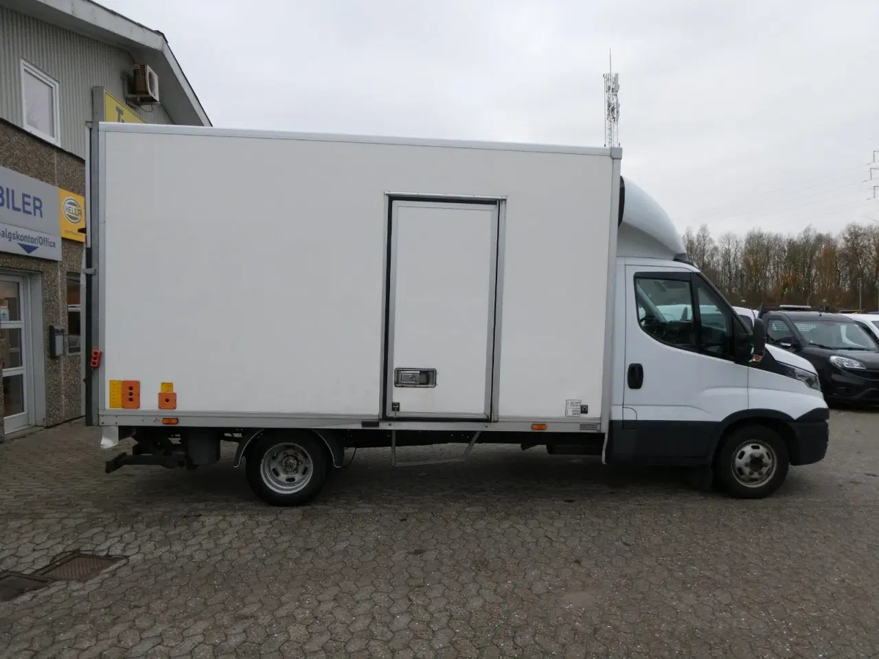 Billede 2 - Iveco Daily 2,3 35C16 Alukasse m/lift AG8