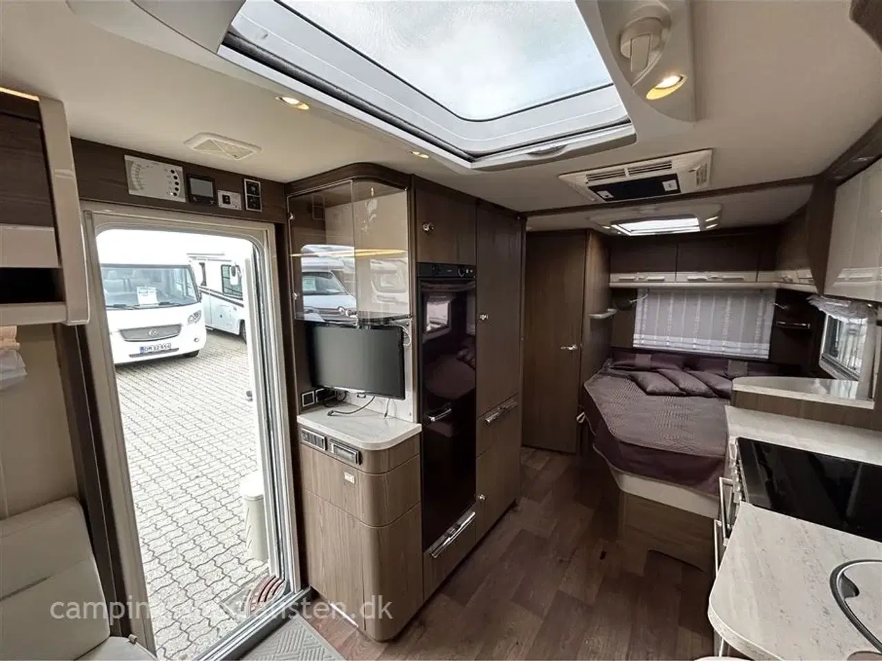 Billede 6 - 2019 - Hymer Nova S 545   Hymer Nova S 545 med Alde model 2019 kan nu ses hos Camping-Specialisten