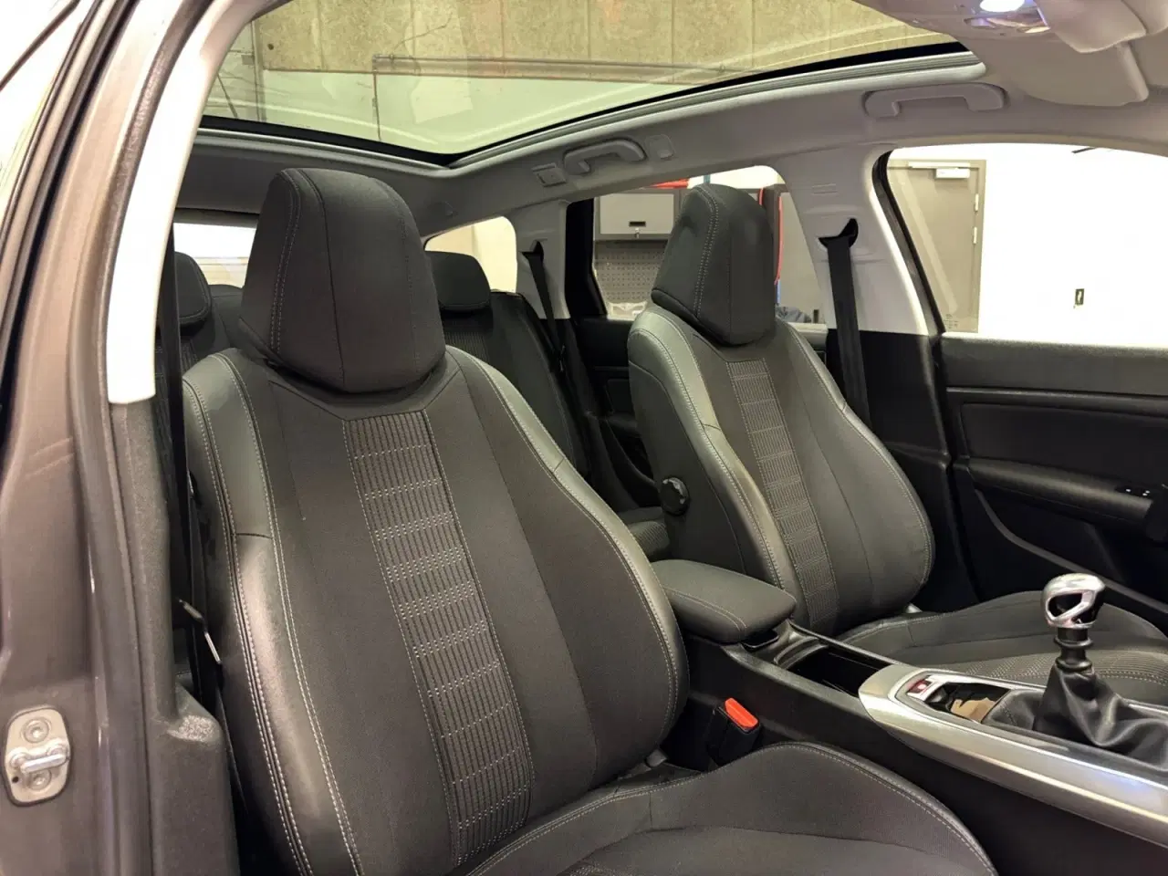 Billede 15 - Peugeot 308 1,6 BlueHDi 120 Allure Sky SW