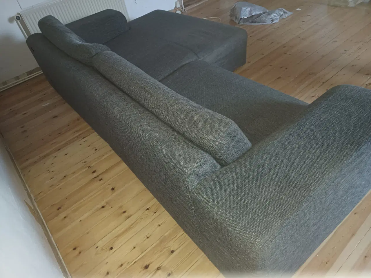 Billede 1 - Sofa i grå stof 